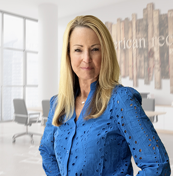 Terri Scialdone, American Recruiters CFO
